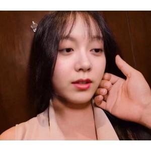 AI-赵今麦[1V-2.1G]
